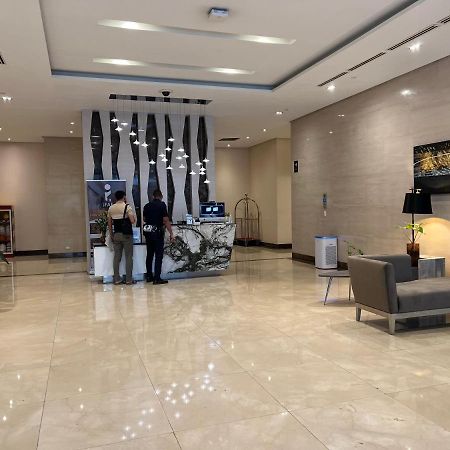 Condotel In Venice Grand Canal Mall Taguig Exterior foto